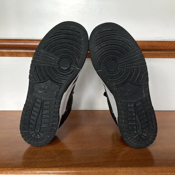 Nike Dunk Low "Black/White" Preschool Kids' Shoe - Size 3 Youth - Picture 5 of 6